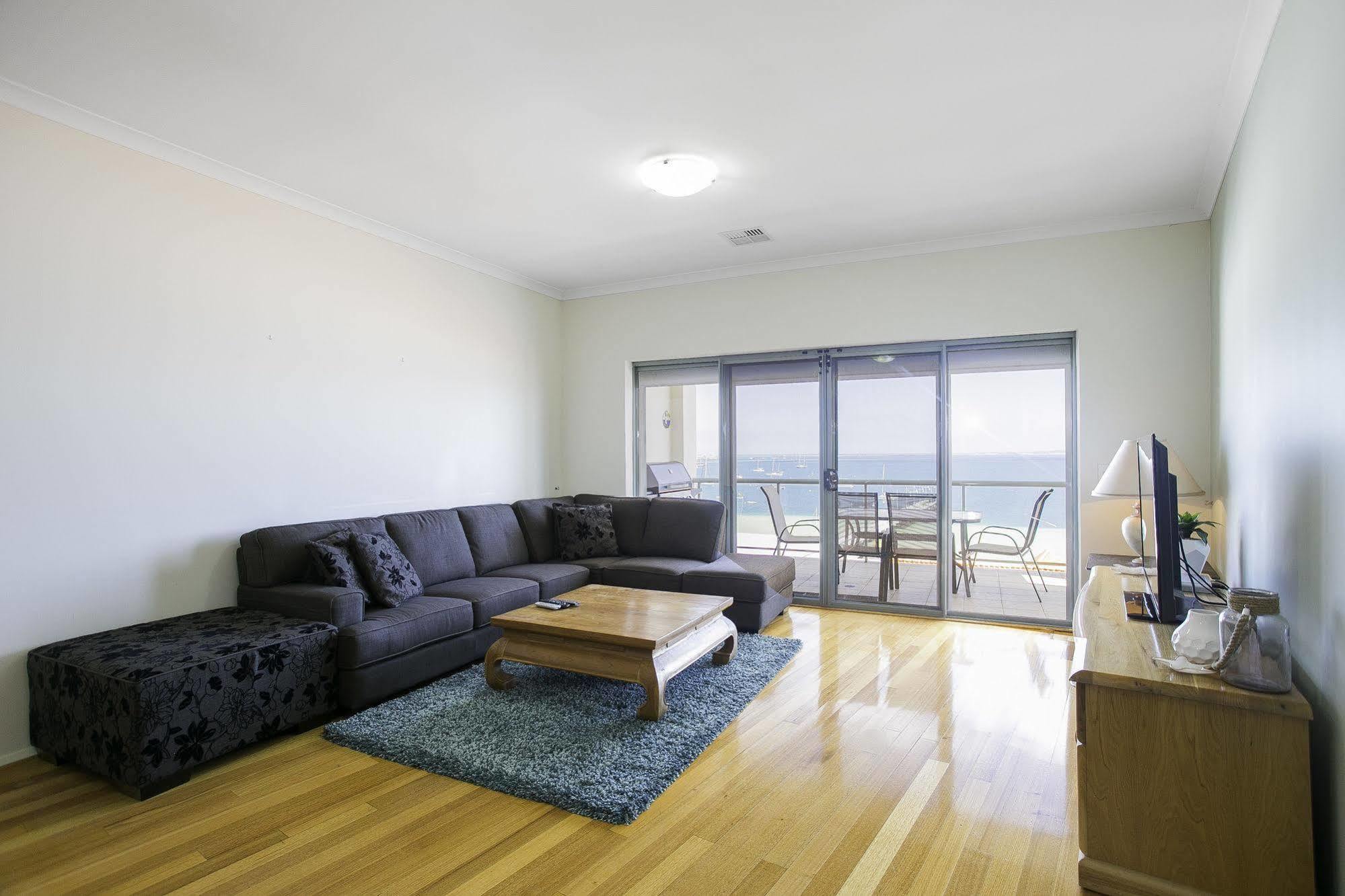 Boardwalk By Rockingham Apartments Ngoại thất bức ảnh