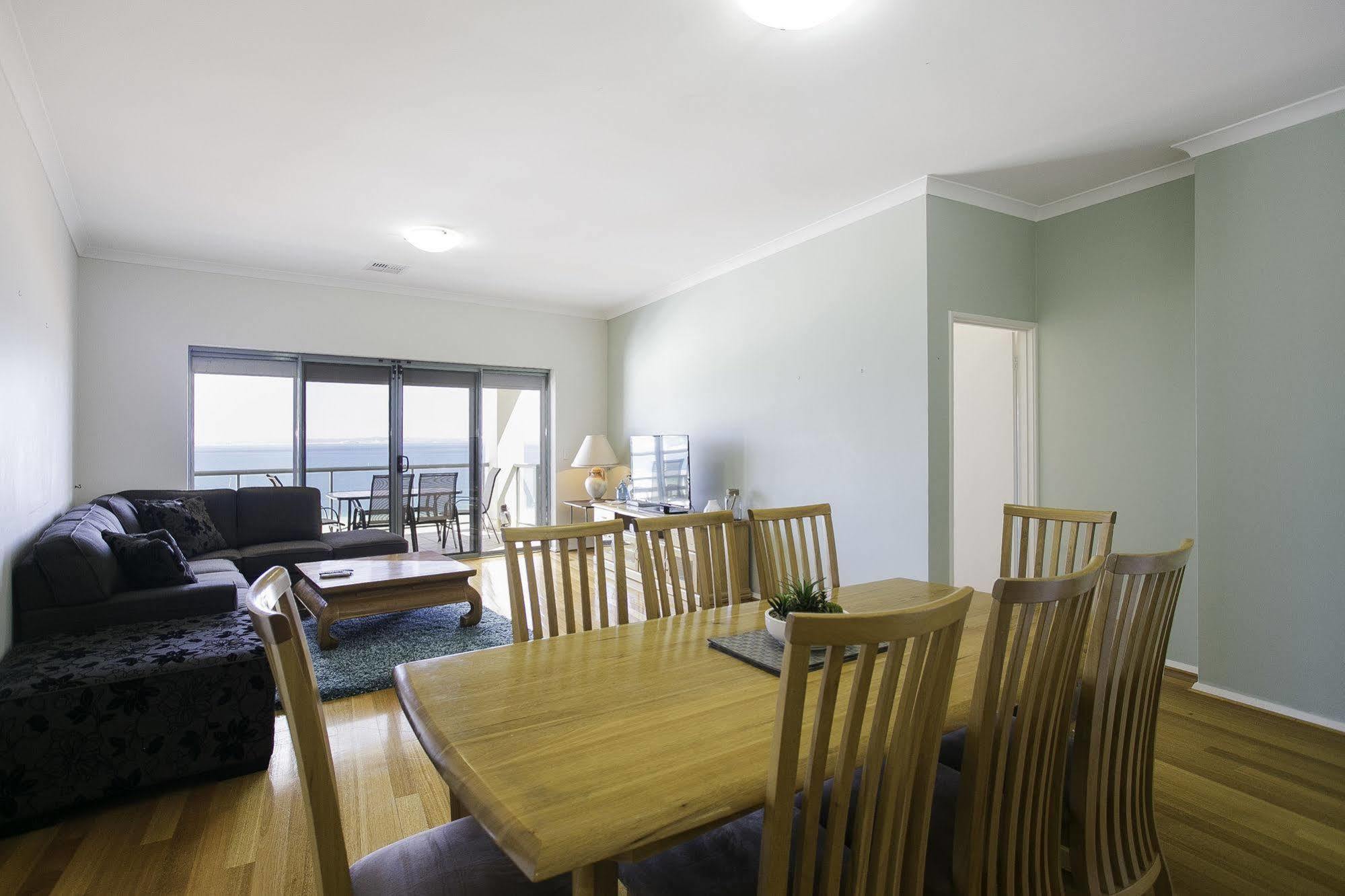 Boardwalk By Rockingham Apartments Ngoại thất bức ảnh