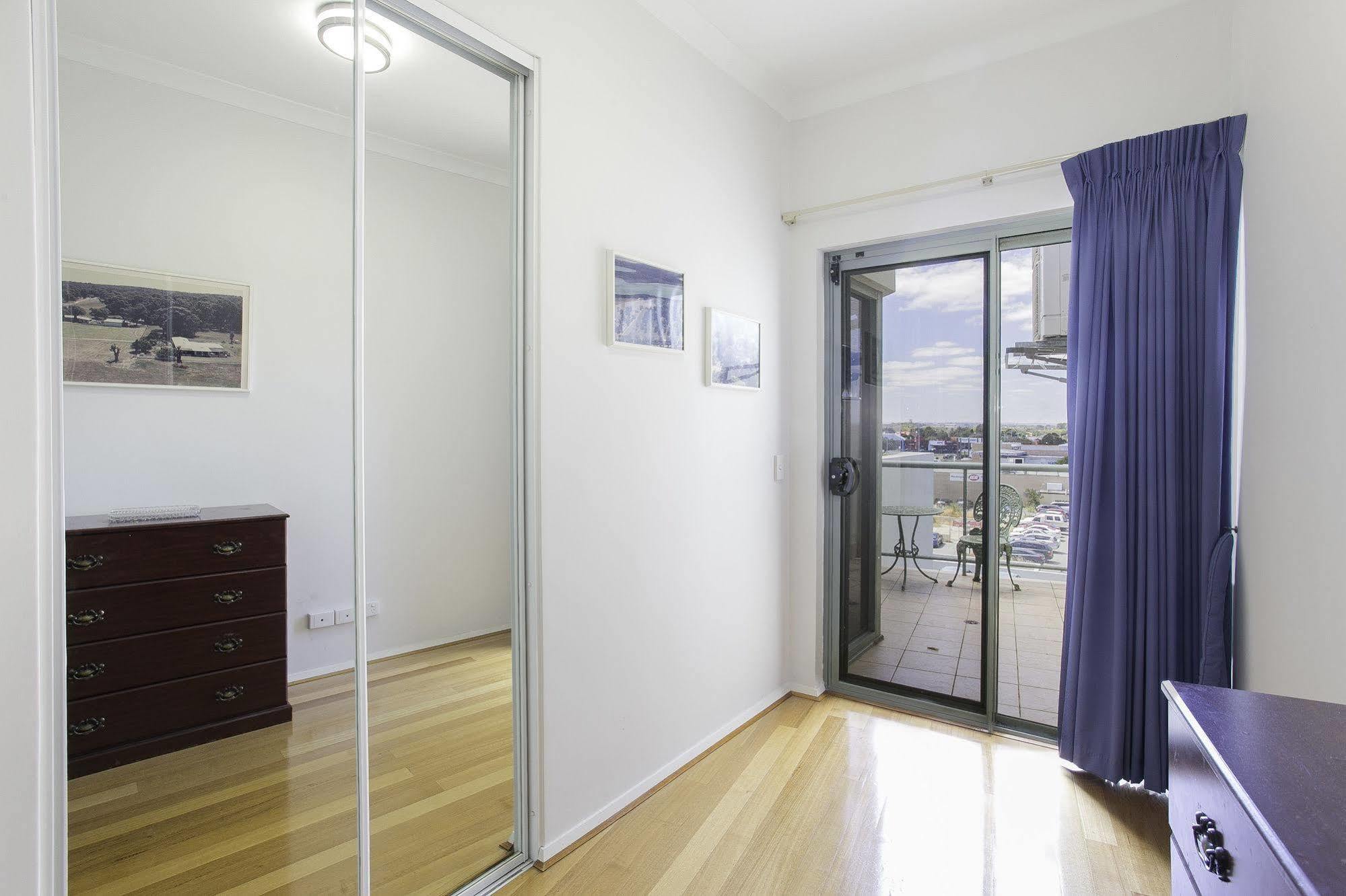 Boardwalk By Rockingham Apartments Ngoại thất bức ảnh