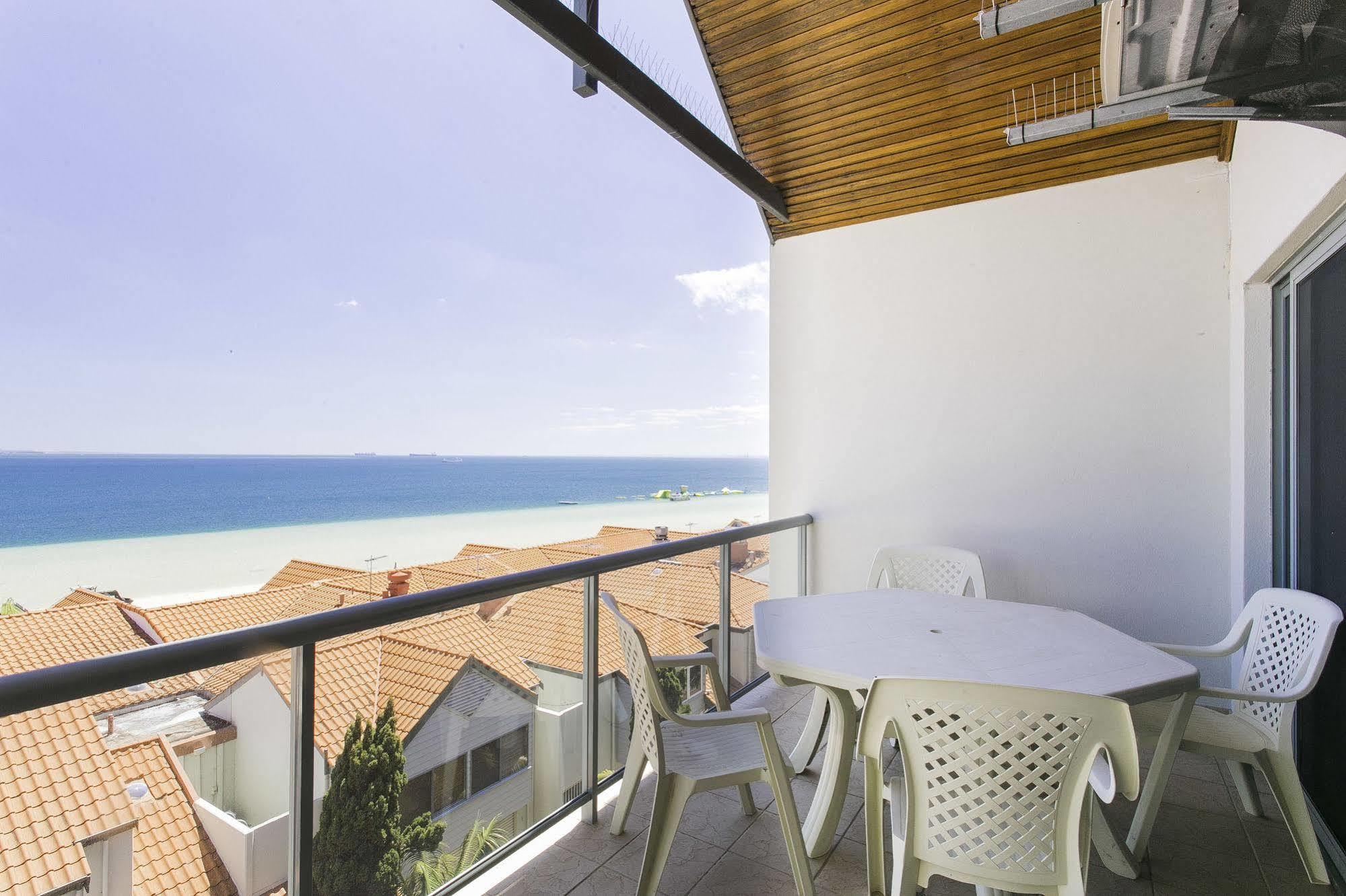 Boardwalk By Rockingham Apartments Ngoại thất bức ảnh